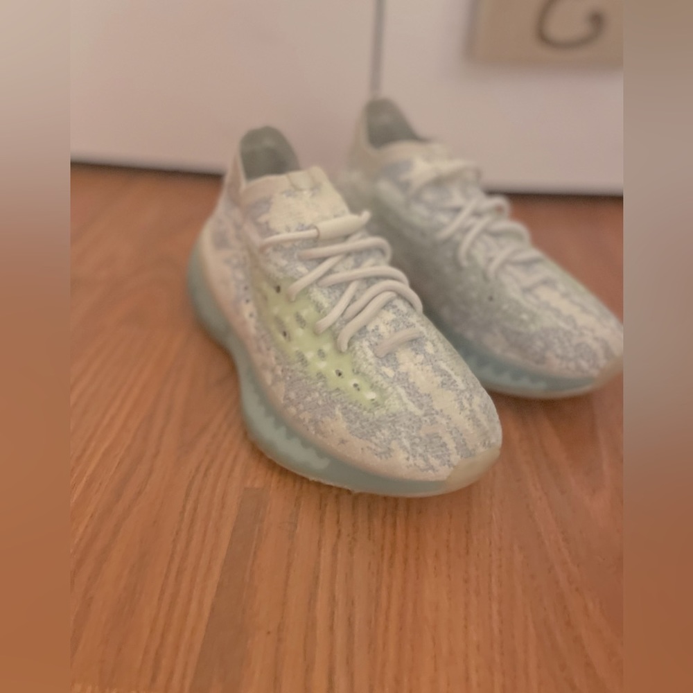 Yeezy 380 Alien